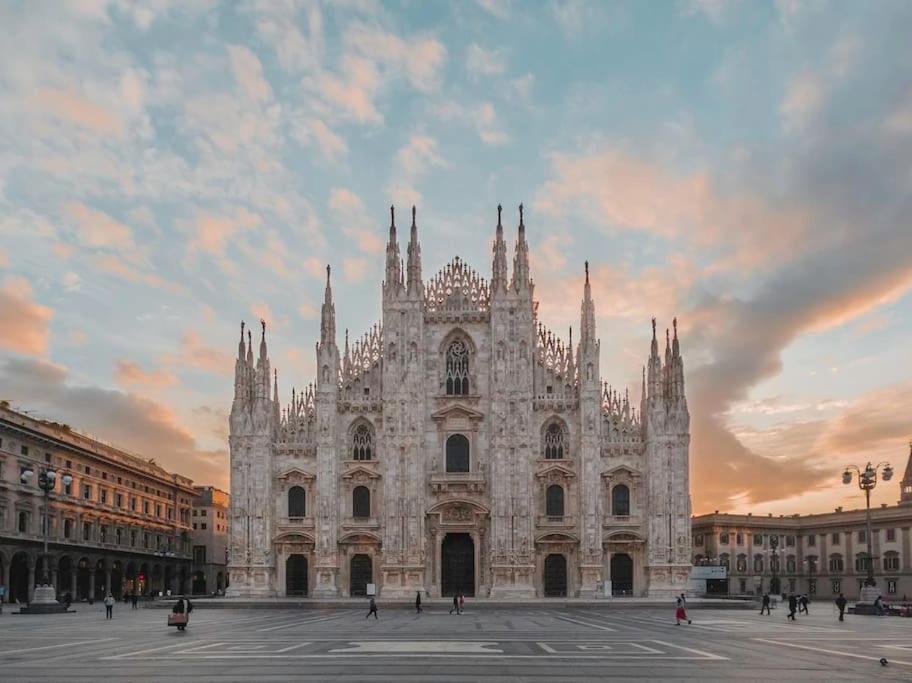 10' From Malpensa Casa Moderna, Netflix & Wi-Fi Apartment Casorate Sempione Luaran gambar