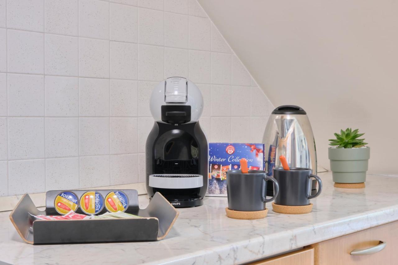 10' From Malpensa Casa Moderna, Netflix & Wi-Fi Apartment Casorate Sempione Luaran gambar