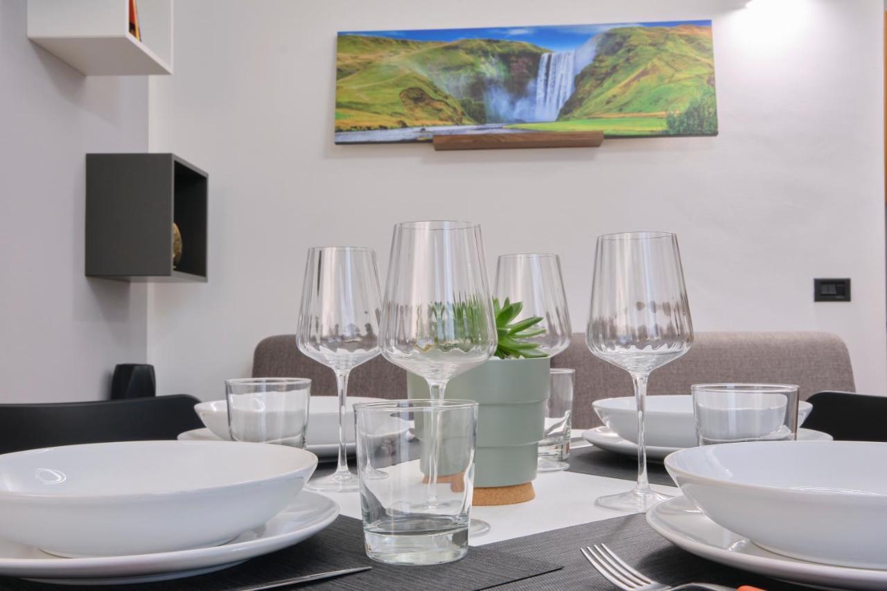 10' From Malpensa Casa Moderna, Netflix & Wi-Fi Apartment Casorate Sempione Luaran gambar