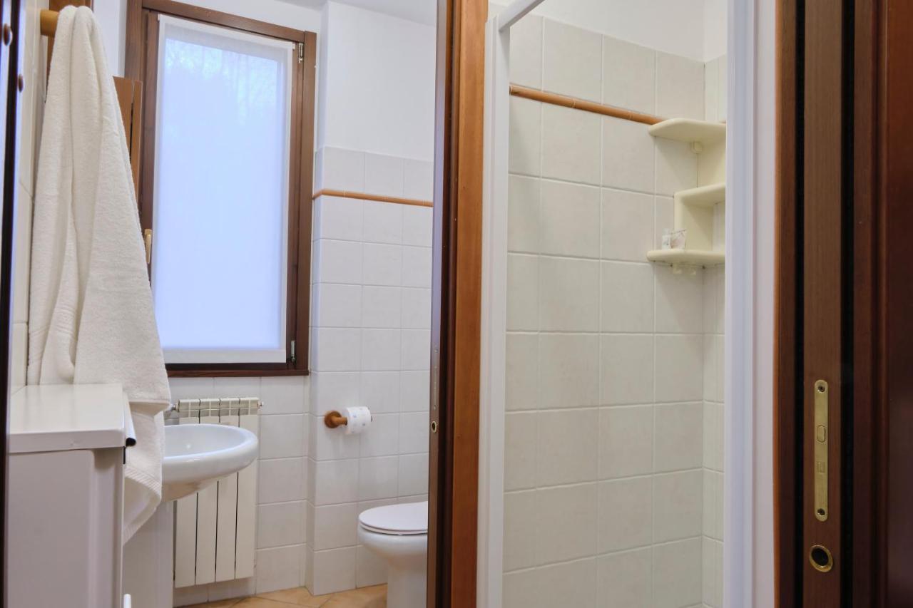 10' From Malpensa Casa Moderna, Netflix & Wi-Fi Apartment Casorate Sempione Luaran gambar