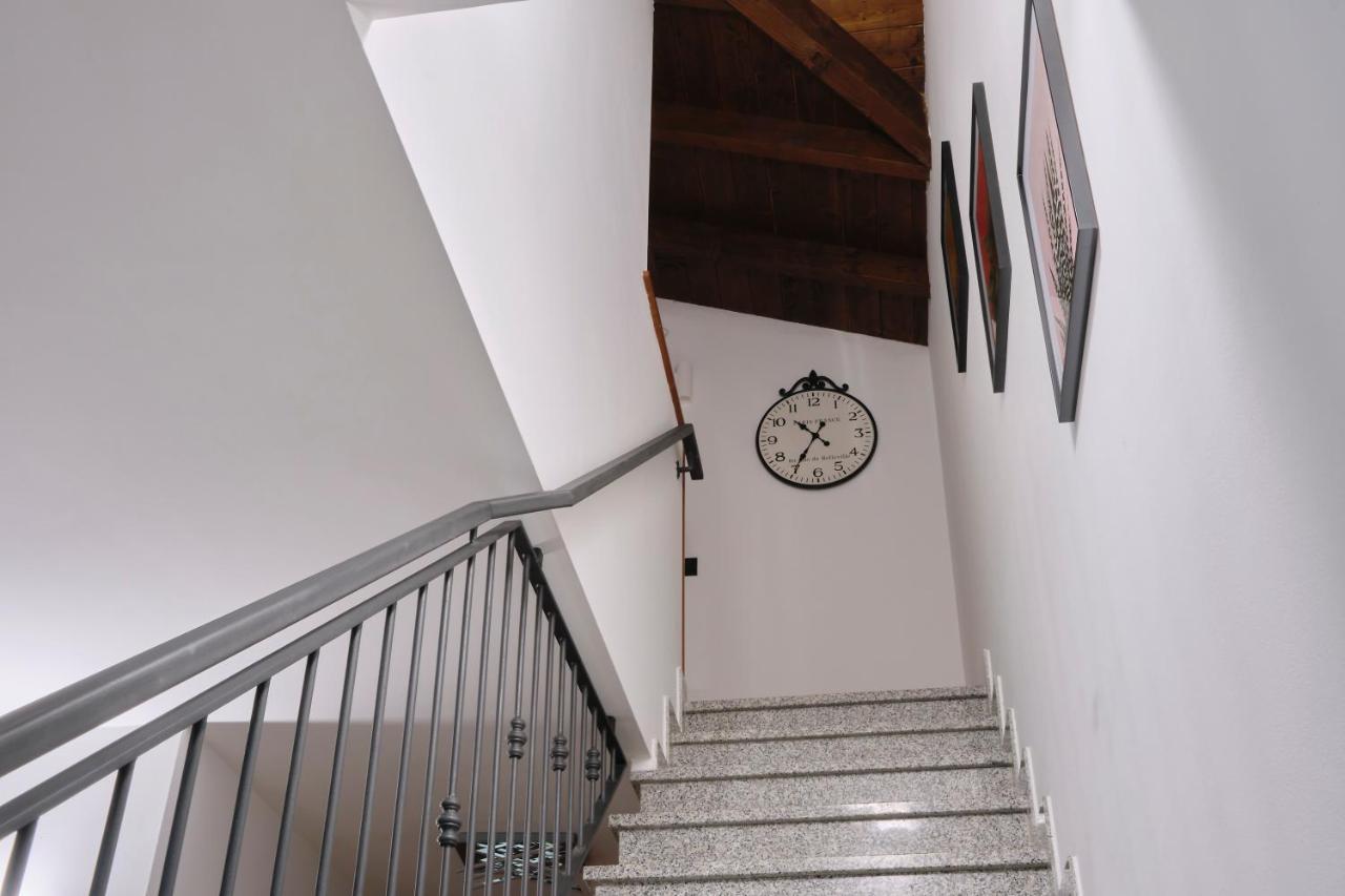 10' From Malpensa Casa Moderna, Netflix & Wi-Fi Apartment Casorate Sempione Luaran gambar